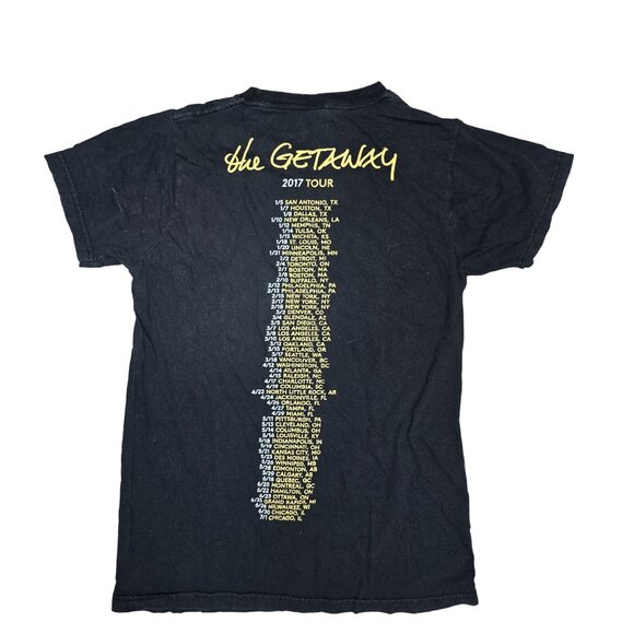 Bay Island Red Hot Chili Peppers 2017 Tour T-Shirt S Black Cotton Blend - Picture 2 of 4